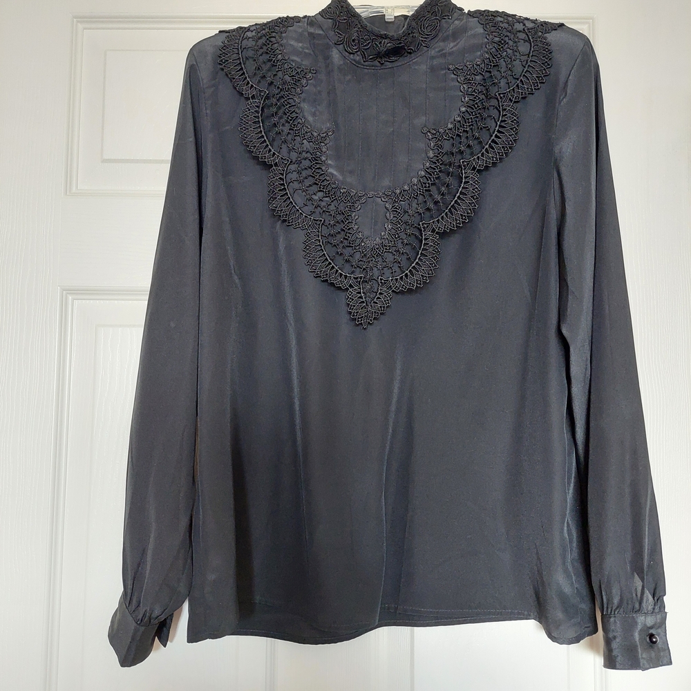 Vtg SZ 12 Black Lacy High Neck Vamp Victorian Style 1980s Long Sleeve Blouse